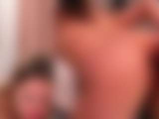 Live cam show with LynetteArrowsmith - Green Eyes on Dolls Live