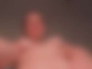 Live cam show with BreckBenny - Blowjob on Hubzter Live