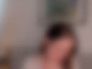 Live cam show with BreckBenny - Petite Young Adult on SxyPornLive