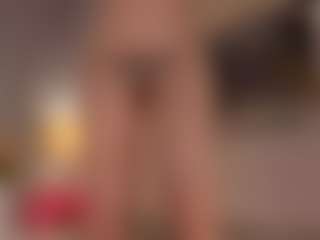 Live cam show with BreckBenny - Handjob on camwithhim.com