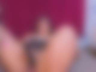 Live cam show with JESSY-CORTES - Pantyhose on Camsoda