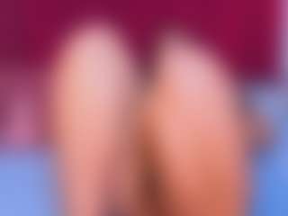 Live cam show with JESSY-CORTES - Pegging on Camsoda