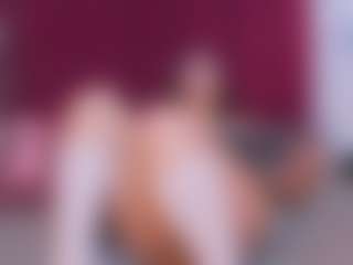 Live cam show with JESSY-CORTES - Deepthroat on Camsoda