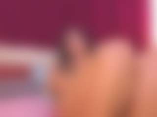 Live cam show with JESSY-CORTES - Spank Curvy on Camsoda
