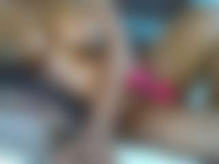 Live cam show with laurah95 - Ebony on fuklive.com | kenya