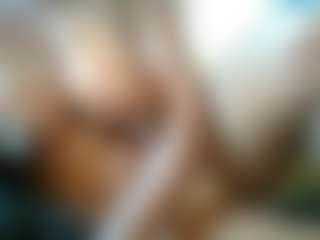 Live cam show with laurah95 - Butt Plug on Cam Slut