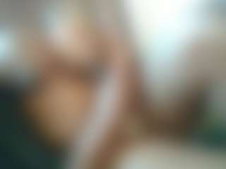 Live cam show with laurah95 - Ebony Middle Aged on Camsoda