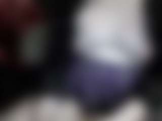 Live cam show with average-girl - Cute on crypto-cams