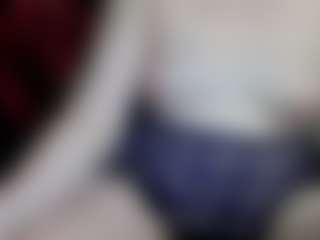 Live cam show with average-girl - Thick on Camming Site