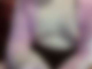 Live cam show with average-girl - Thong on Uber Horny