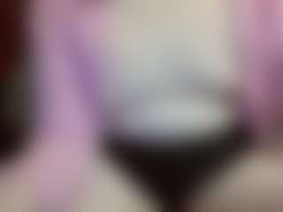 Live cam show with average-girl - Fingers on Camiplay Live