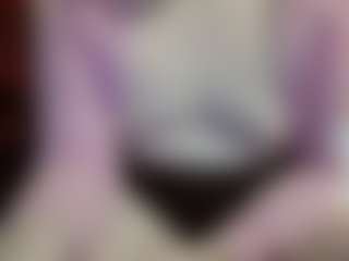 Live cam show with average-girl - Joi on AdultVida.com
