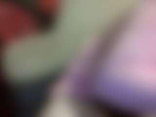 Live cam show with average-girl - Joi on chickslive.net