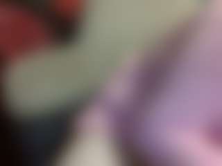 Live cam show with average-girl - Thick on Soda Cam