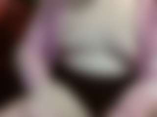Live cam show with average-girl - Role Play on camgirlchat.live