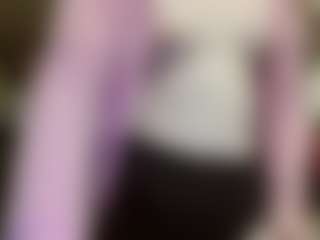 Live cam show with average-girl - Hairy Pussy Brown Hair on thefappeningchat.com