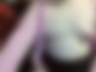 Live cam show with average-girl - Joi on Hubzter Live