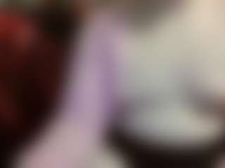 Live cam show with average-girl - Average on crypto-cams