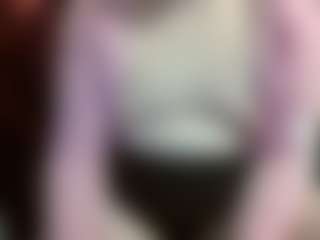 Live cam show with average-girl - Athletic on Chatstar