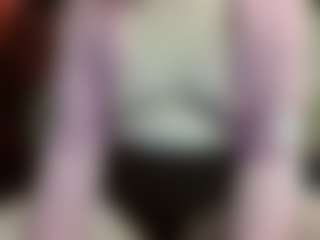 Live cam show with average-girl - Role Play on SxyPornLive