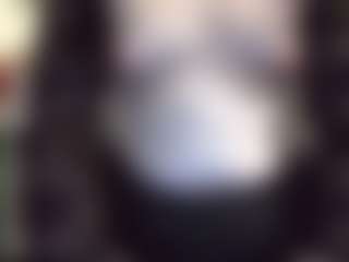 Live cam show with average-girl - Thong on CamClone