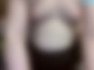 average-girl's Live Sex Cam Show