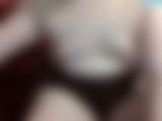 average-girl's Live Sex Cam Show