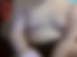 Live cam show with average-girl - Solo on TeamSkeetLive