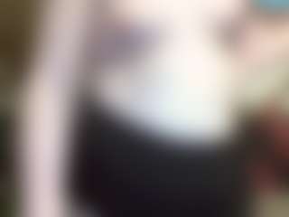 Live cam show with average-girl - Brown Hair on Camming Site