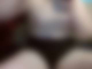 Live cam show with average-girl - Athletic Teen (18+) on Camming Site