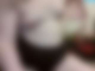 average-girl's Live Sex Cam Show