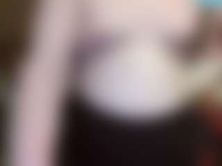 Live cam show with average-girl - Hairy Pussy on Chatstar
