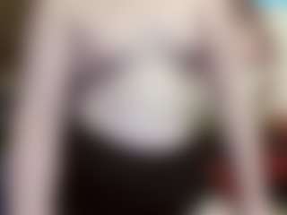 average-girl's Live Sex Cam Show