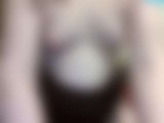 average-girl's Live Sex Cam Show