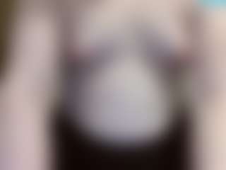 average-girl's Live Sex Cam Show