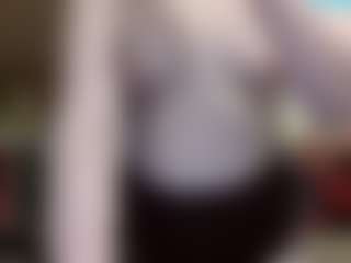 average-girl's Live Sex Cam Show