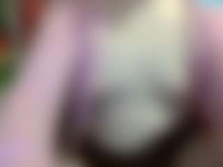 Live cam show with average-girl - Thong on xfollow cams