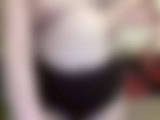average-girl's Live Sex Cam Show