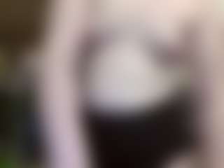 average-girl's Live Sex Cam Show