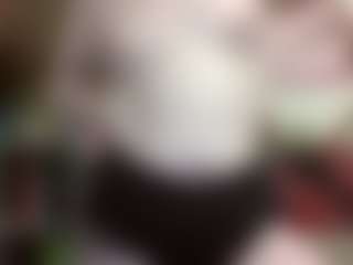 Live cam show with average-girl - Sexy on Milfs Live