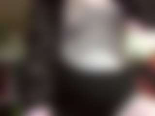 Live cam show with average-girl - Fingers on Camsoda