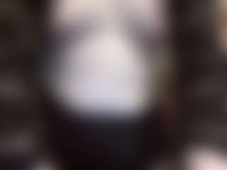 Live cam show with average-girl - Amateur on Dolls Live