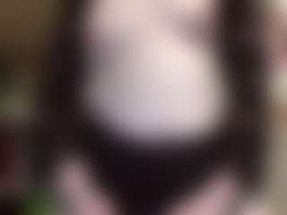 Live cam show with average-girl - Average on Camiplay Live