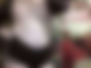 Live cam show with average-girl - Cute on crypto-cams