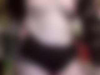 Live cam show with average-girl - Amateur Brown Hair on wildcum.com