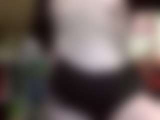 Live cam show with average-girl - Solo on Dolls Live