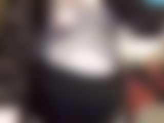 Live cam show with average-girl - Natural on Camsoda