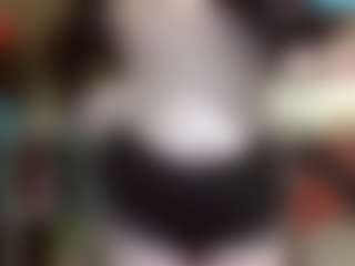 Live cam show with average-girl - Dildo Or Vibrator on CamClone