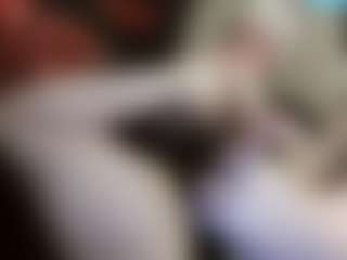 Live cam show with average-girl - Thong on CamClone