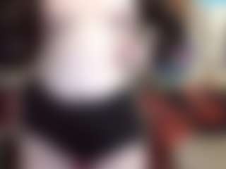 Live cam show with average-girl - Athletic on https://playwithruby.com